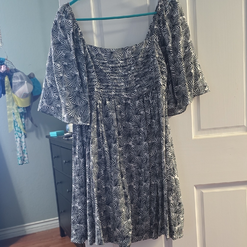 Millibon Black and White Floral Mini Dress